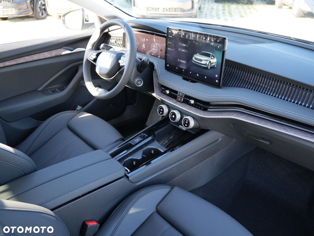 Skoda Superb 2.0 TDI SCR 4x4 L&K DSG - 41