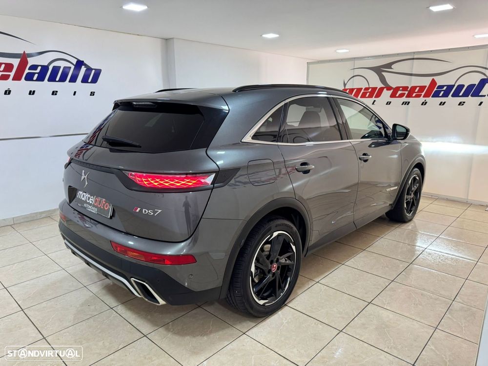 DS DS7 Crossback E-Tense Performance Line EAT8 - 7