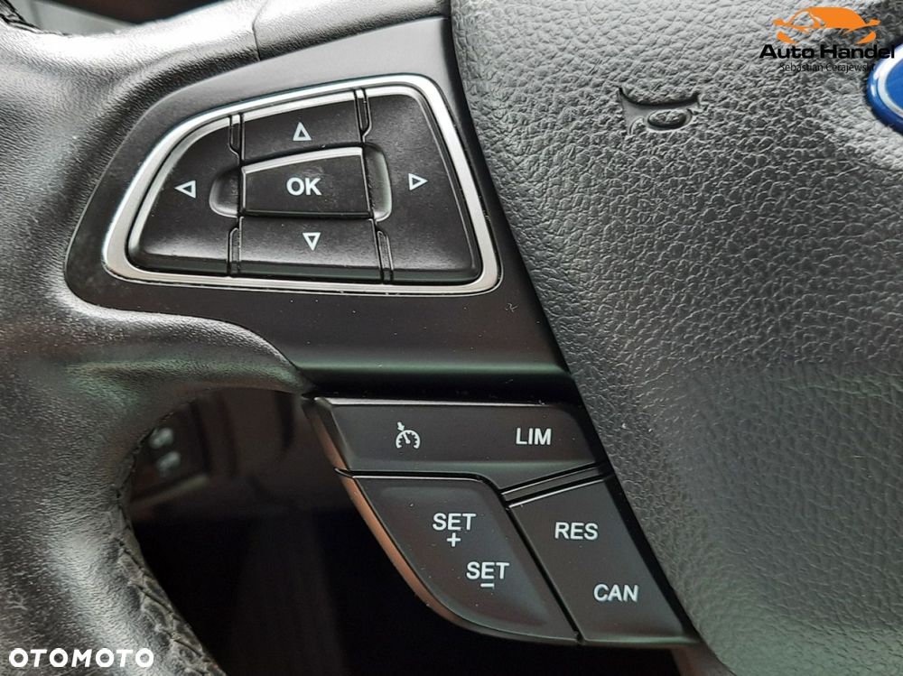 Ford Focus - 22