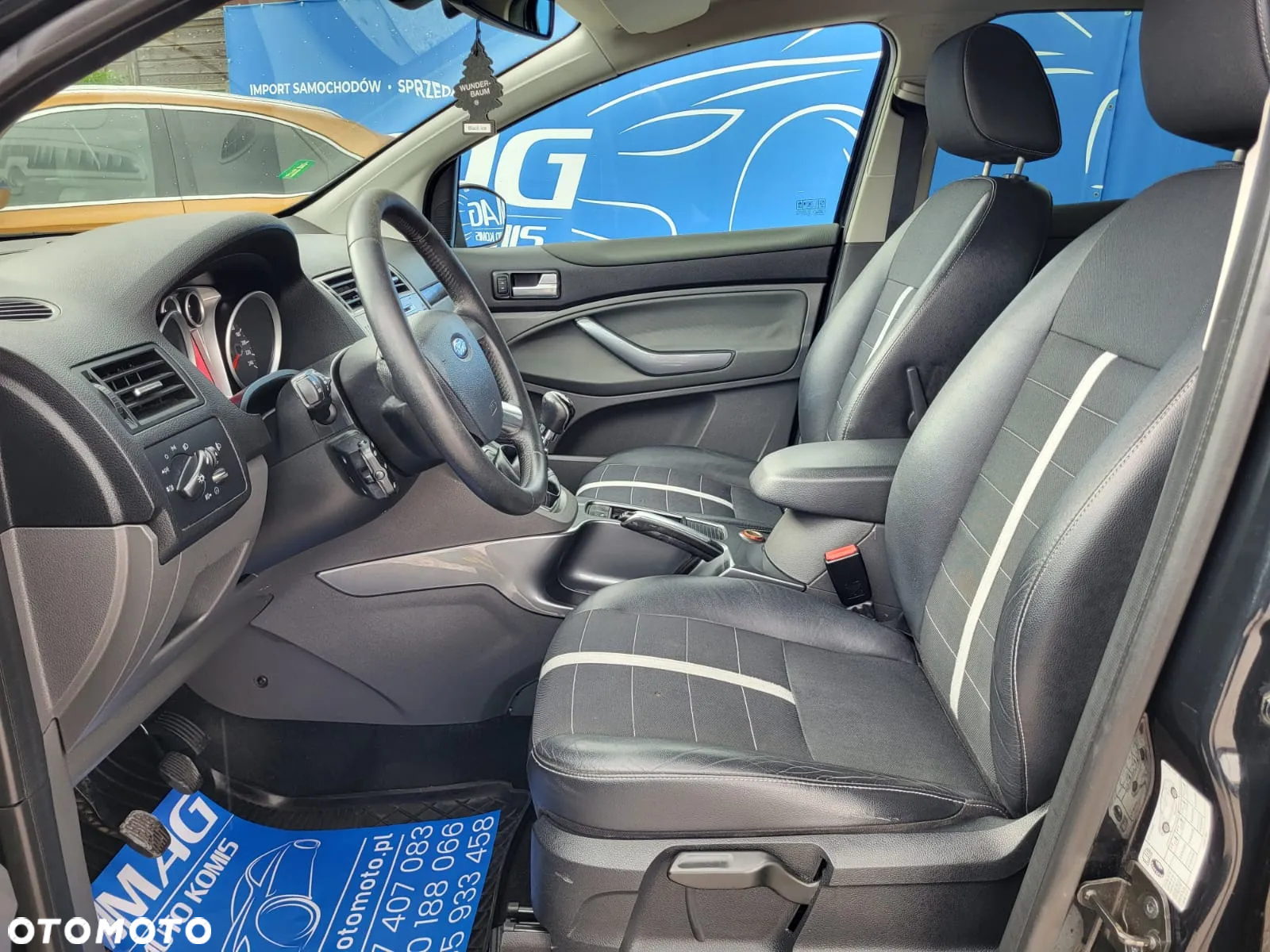 Ford Kuga 2.0 TDCi Titanium - 14