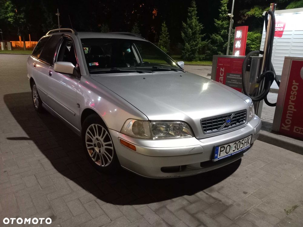 Volvo V40 - 1