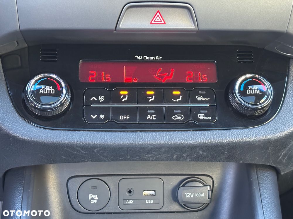 Kia Sportage - 24