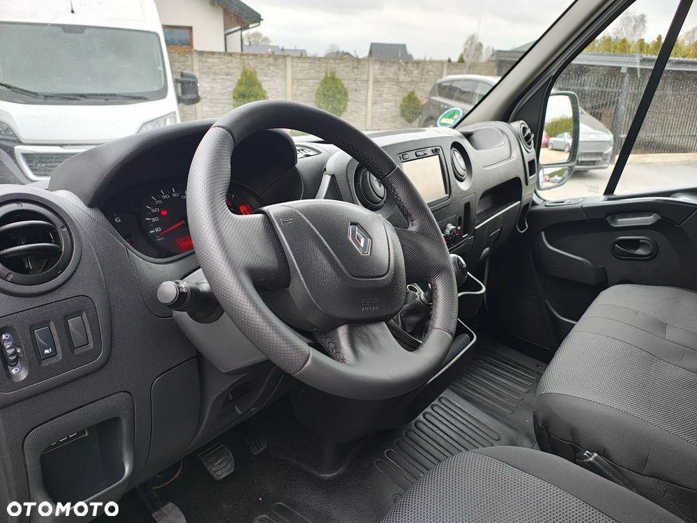 Renault Master - 36