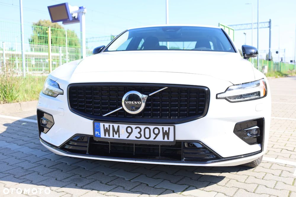 Volvo S60 B5 B AWD Plus Dark - 14