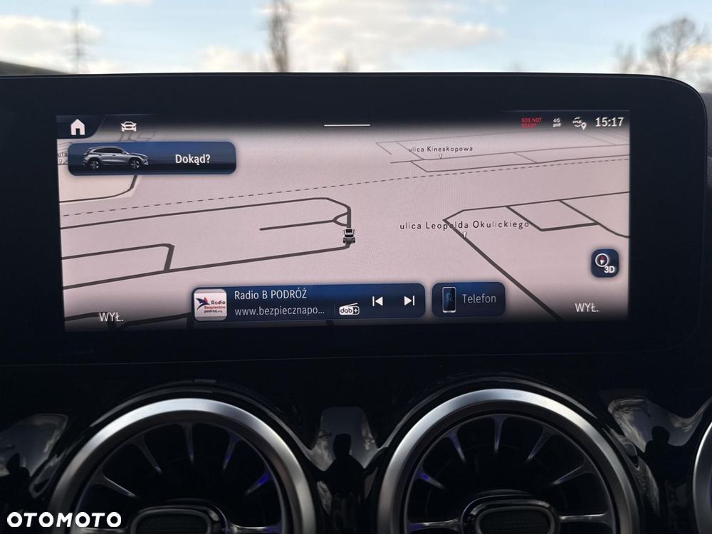 Mercedes-Benz GLA - 17