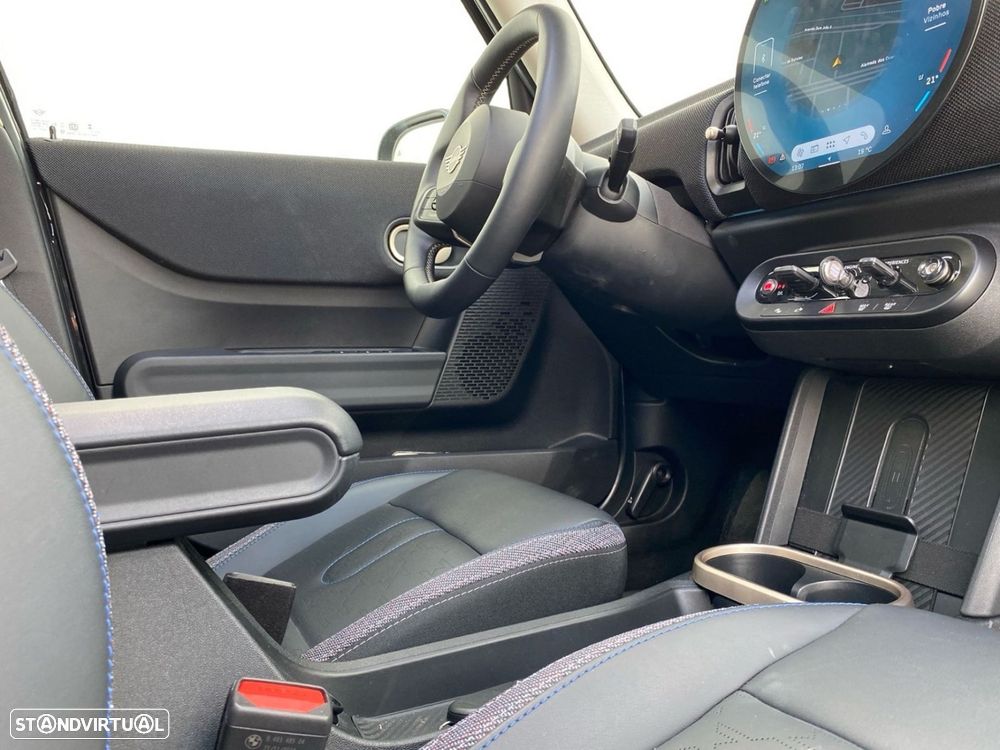 MINI 5 Portas Cooper Classic Auto - 14