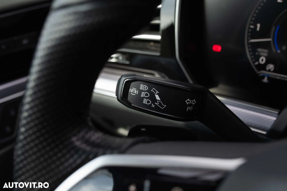 Volkswagen Touareg - 18