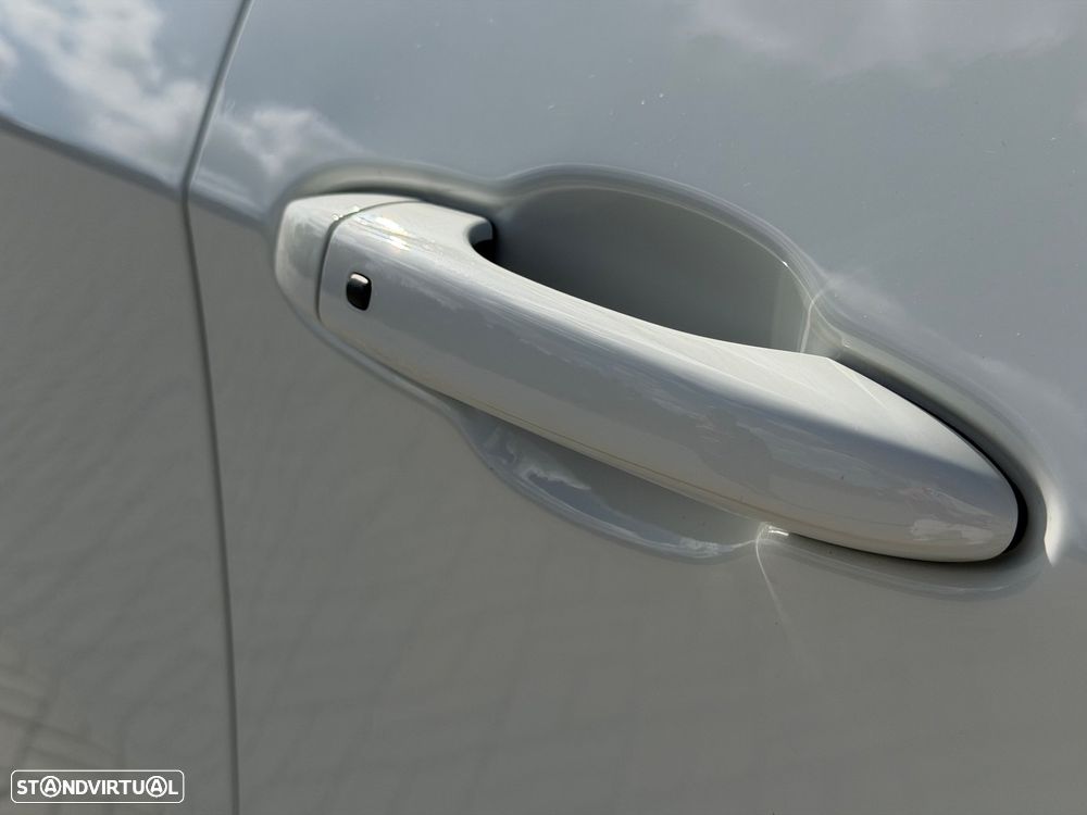 Jeep Compass 1.3 T4 4xe Auto Limited - 12