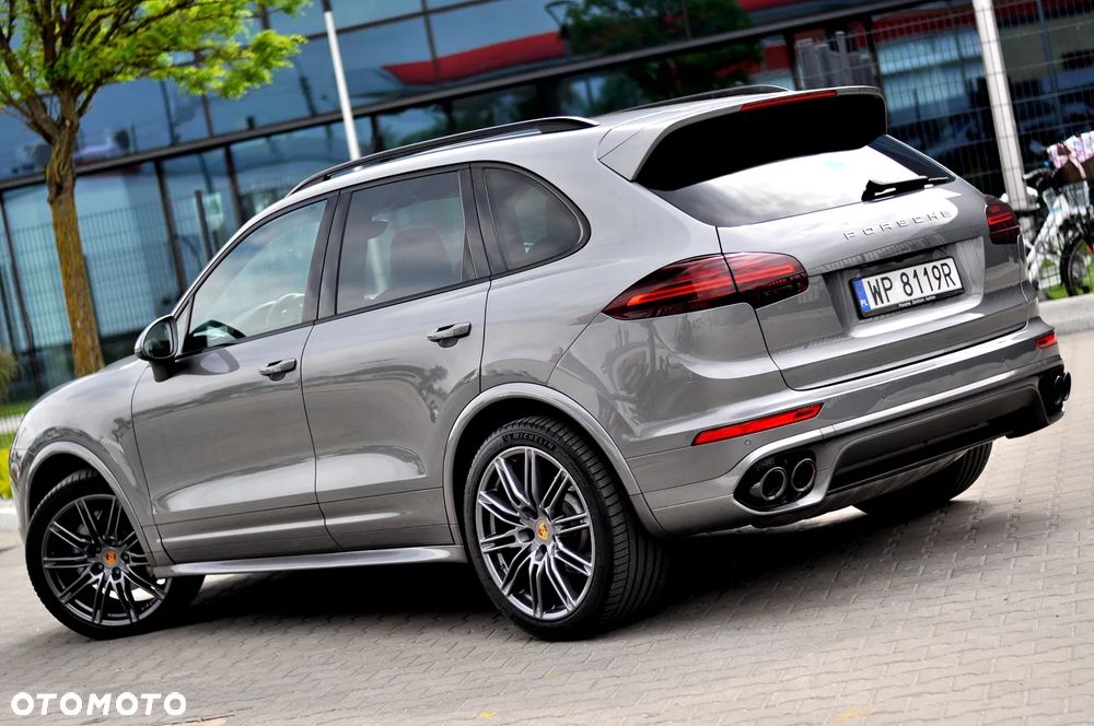 Porsche Cayenne - 13