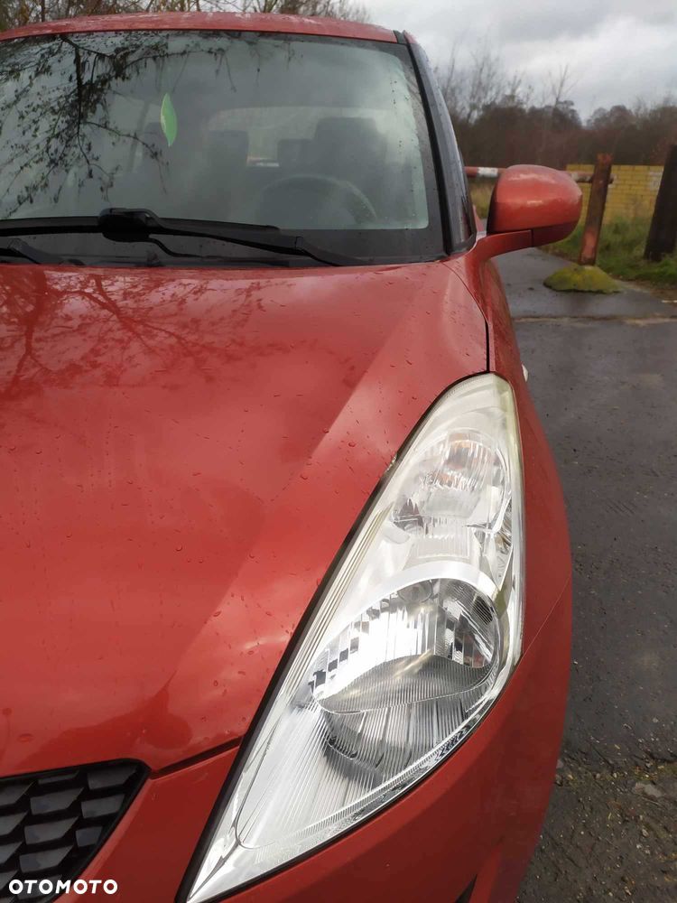 Suzuki Swift - 2