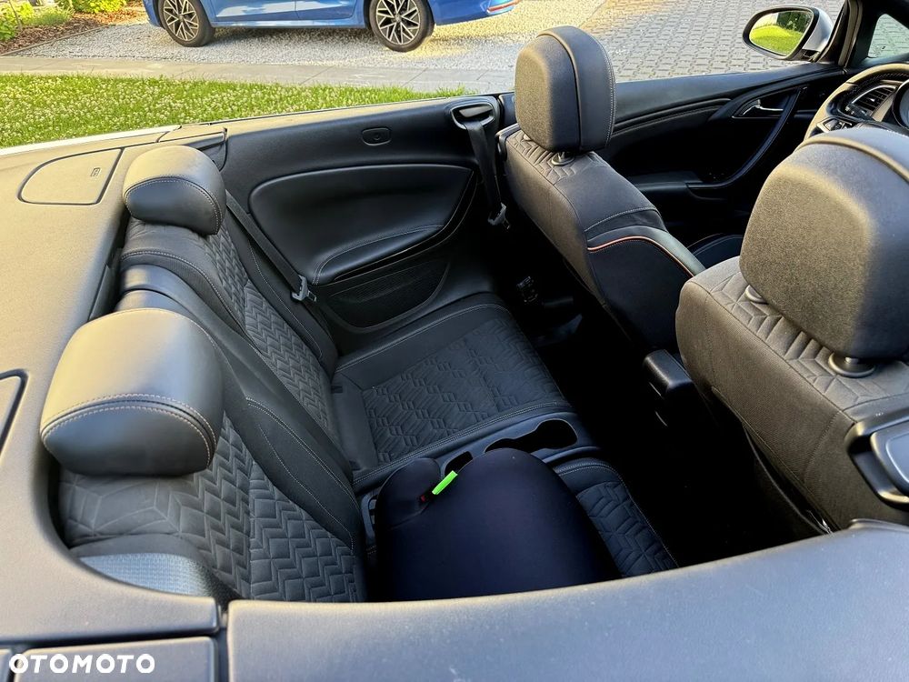 Opel Cascada - 26