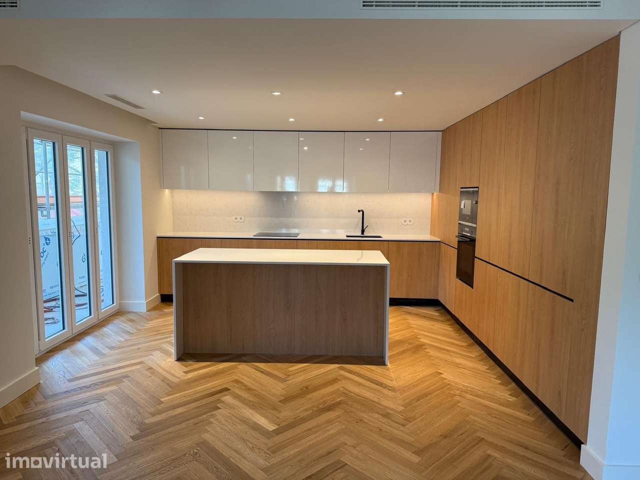 Apartamento T3 com vista, Avenidas Novas, Lisboa - Grande imagem: 5/28