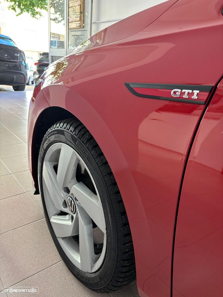 VW Golf 2.0 TSI OPF DSG GTI - 9