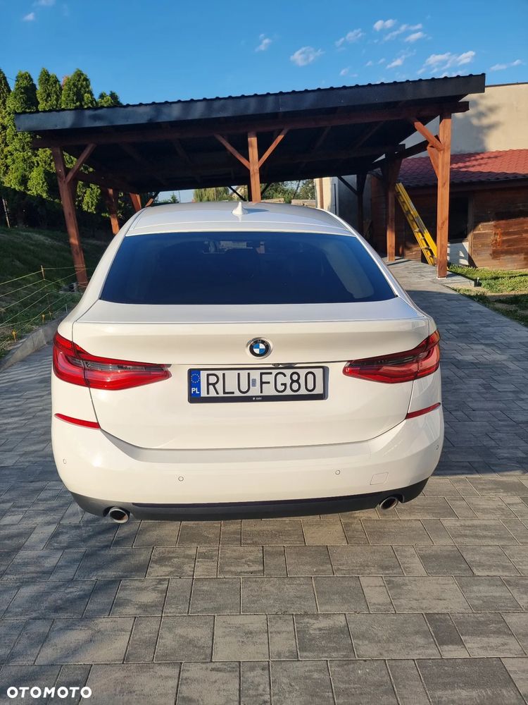 BMW 6GT 620d Luxury Line - 4