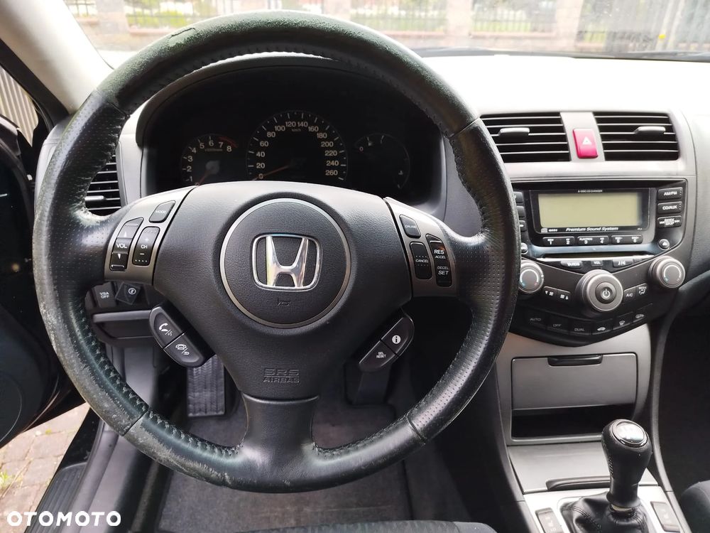 Honda Accord Tourer 2.0 i Executive - 14