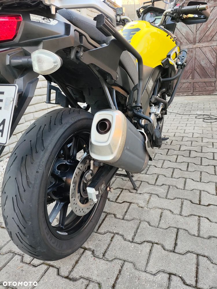 Suzuki V-STROM - 7
