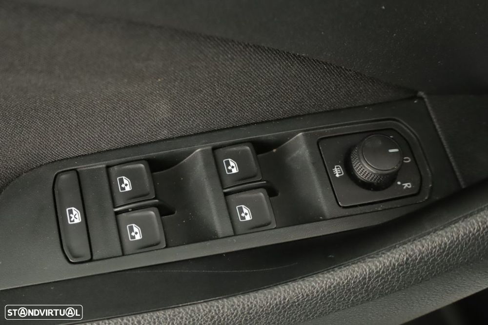 Skoda Kamiq 1.0 TSI DSG - 19