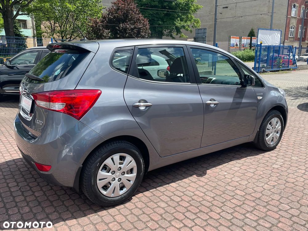 Hyundai ix20 1.4 blue Comfort - 7