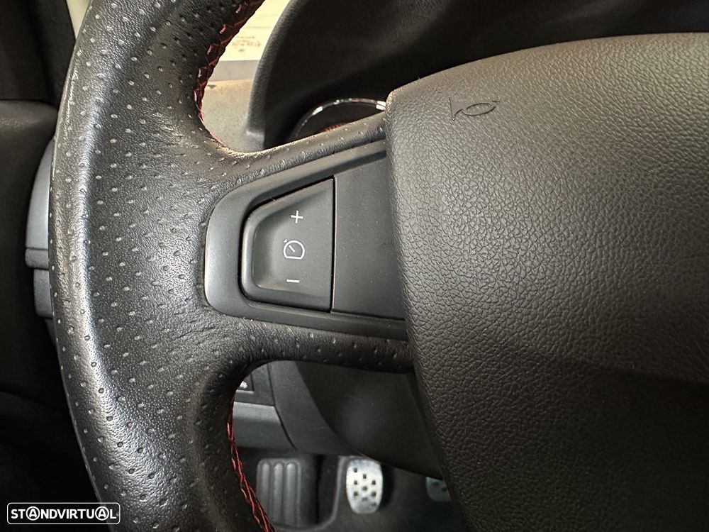 Renault Mégane Sport Tourer 1.5 dCi GT Line SS - 23