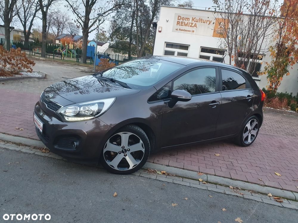 Kia Rio 1.4 XL Business Line - 20