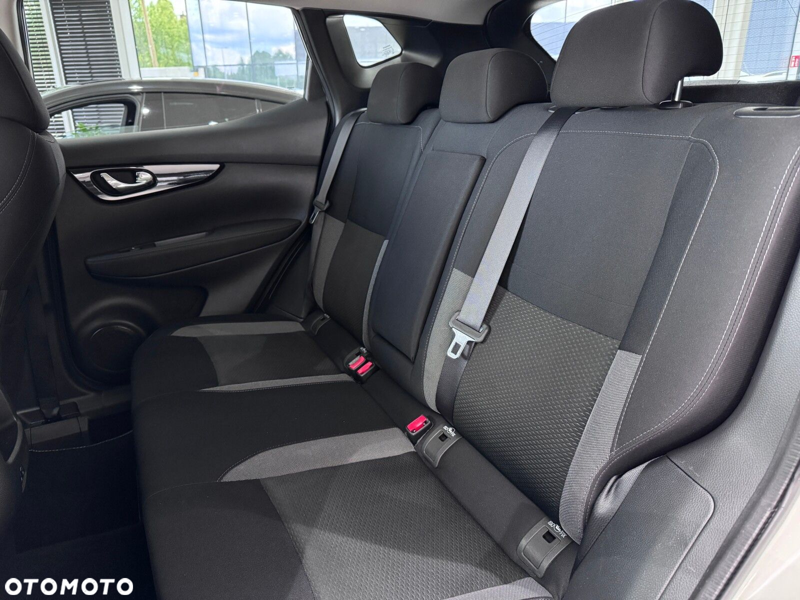 Nissan Qashqai 1.3 DIG-T N-Connecta - 13