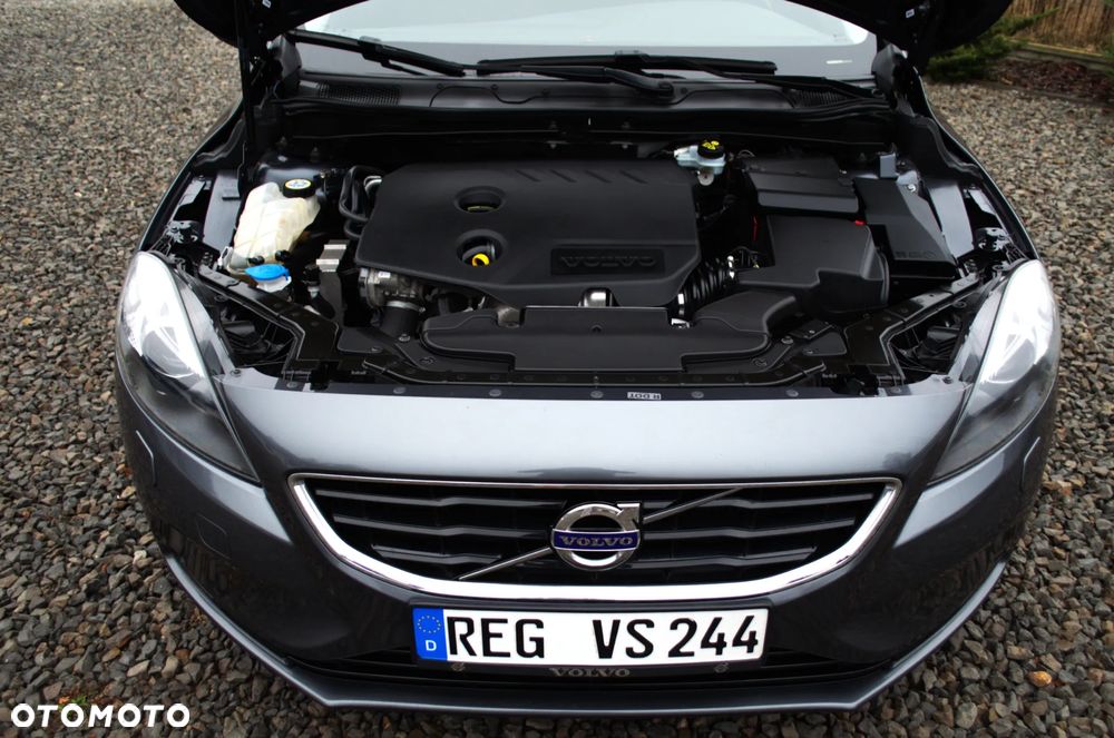 Volvo V40 D2 You - 22