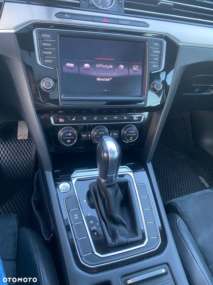 Volkswagen Passat 2.0 TDI BMT Comfortline DSG - 14