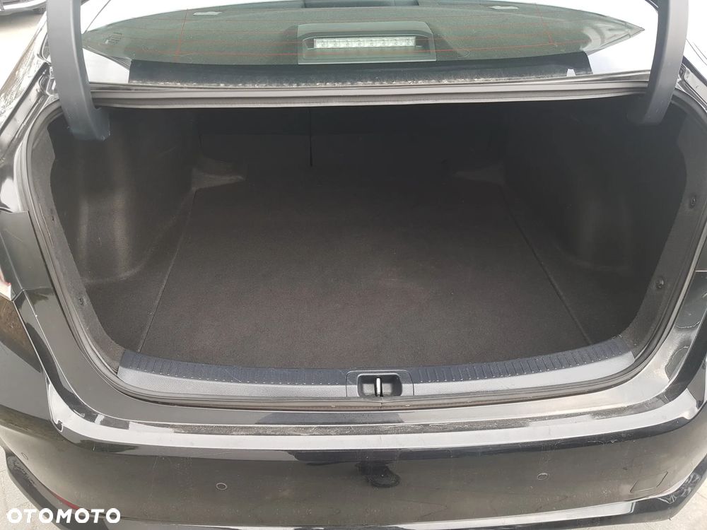 Toyota Corolla 1.5 Comfort - 15