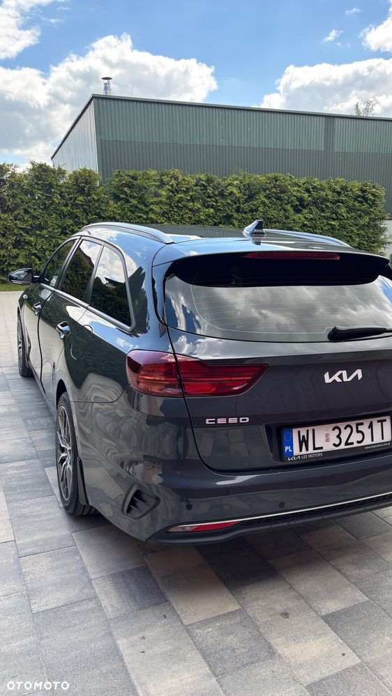 Kia Ceed 1.6 CRDi mHEV L - 6