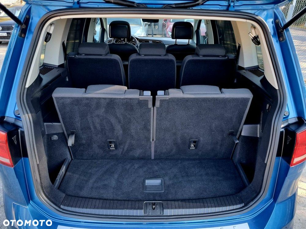 Volkswagen Touran 1.6 TDI BMT SCR Comfortline - 12