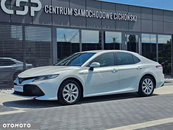 Toyota Camry 2.5 Hybrid Prestige CVT