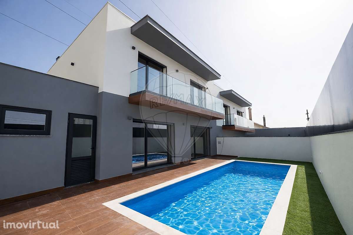 Moradia T4 para venda - Grande imagem: 2/45