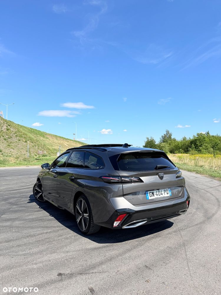 Peugeot 308 BlueHDi FAP 130 EAT8 Stop & Start GT - 4
