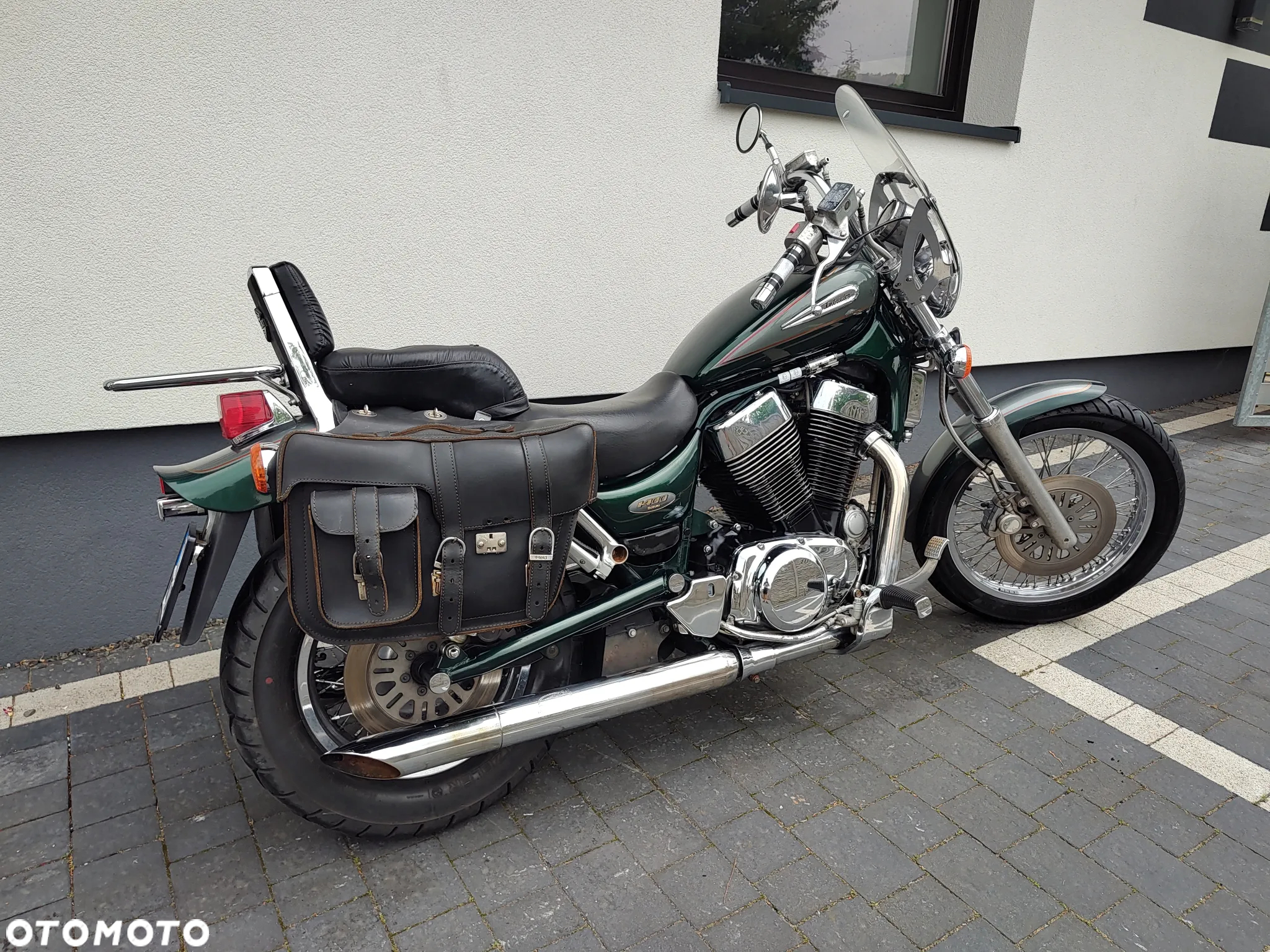 Suzuki Intruder - 4