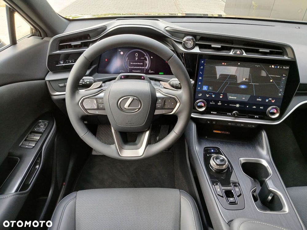 Lexus RZ - 17