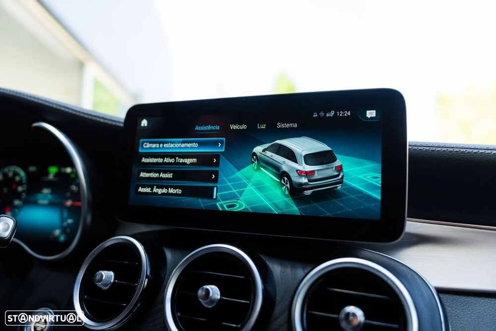 Mercedes-Benz GLC 300 de 4Matic 9G-TRONIC AMG Line - 13