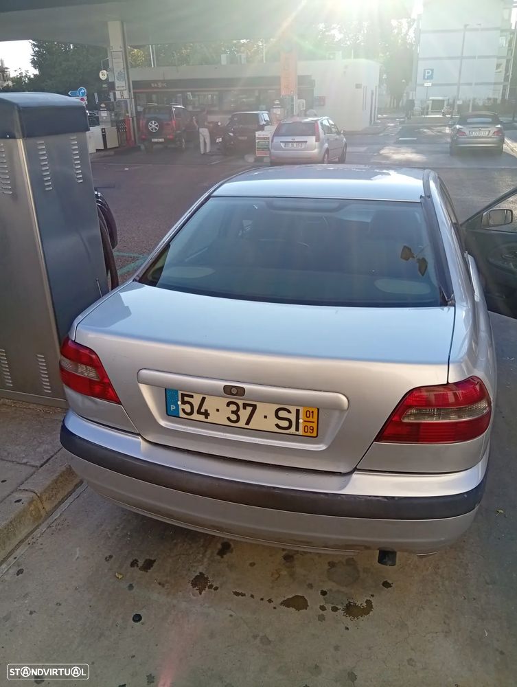 Volvo S40 1.9 D CR - 4