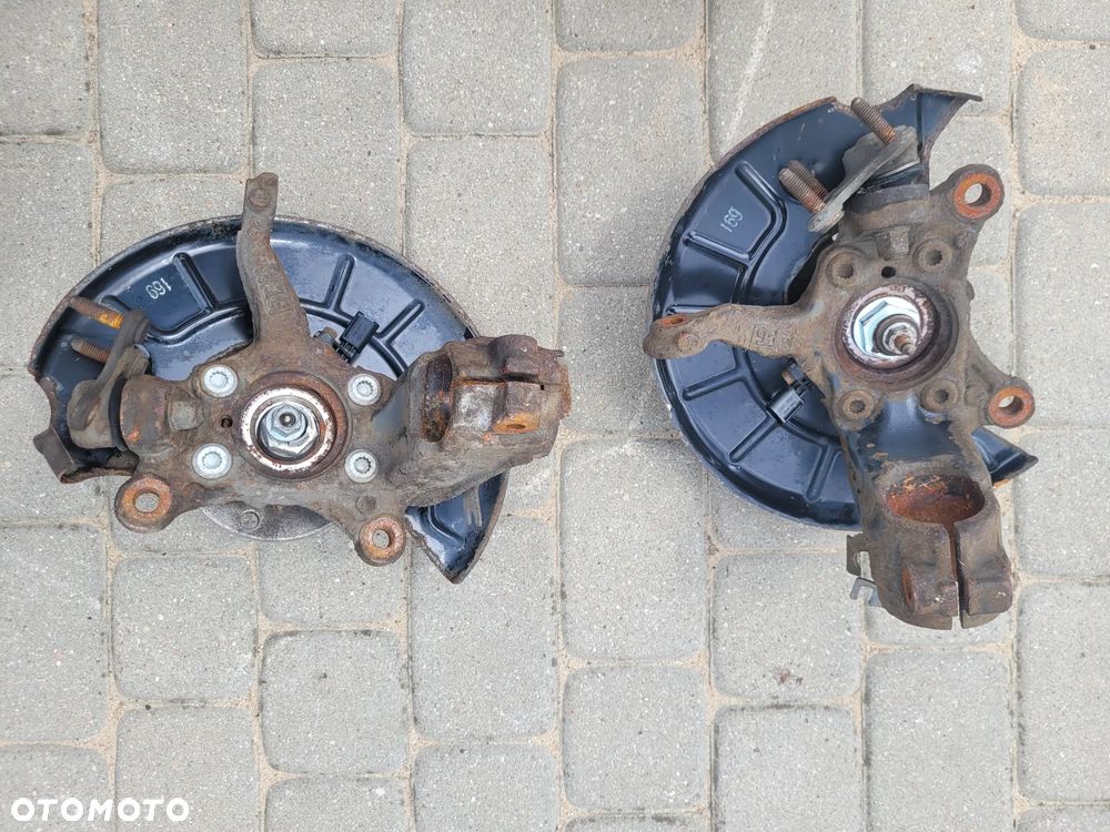 AUDI SEAT VW SKODA  ZWROTNICA PRAWA LEWA PRZÓD - 2