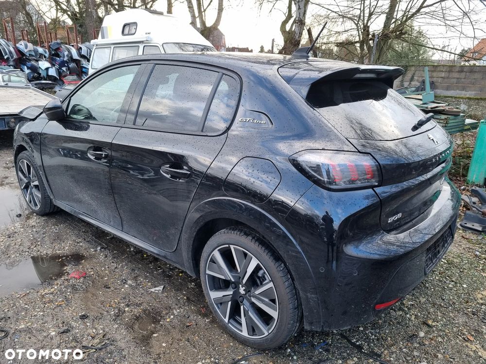Peugeot 208 PureTech 130 EAT8 GT - 9