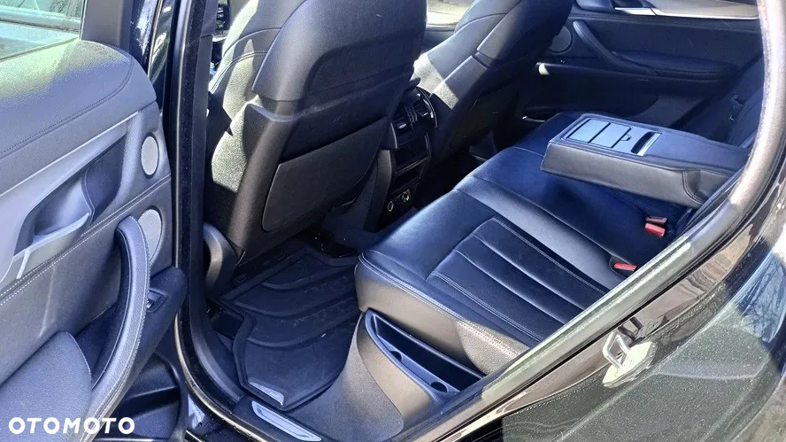 BMW X6 xDrive35i - 9