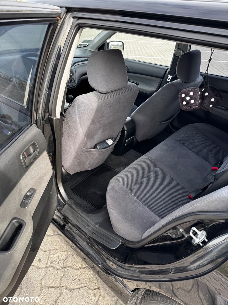 Mitsubishi Lancer 1.6 Comfort - 12