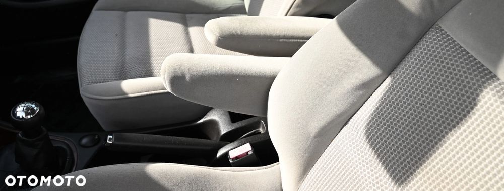 Peugeot 307 - 17