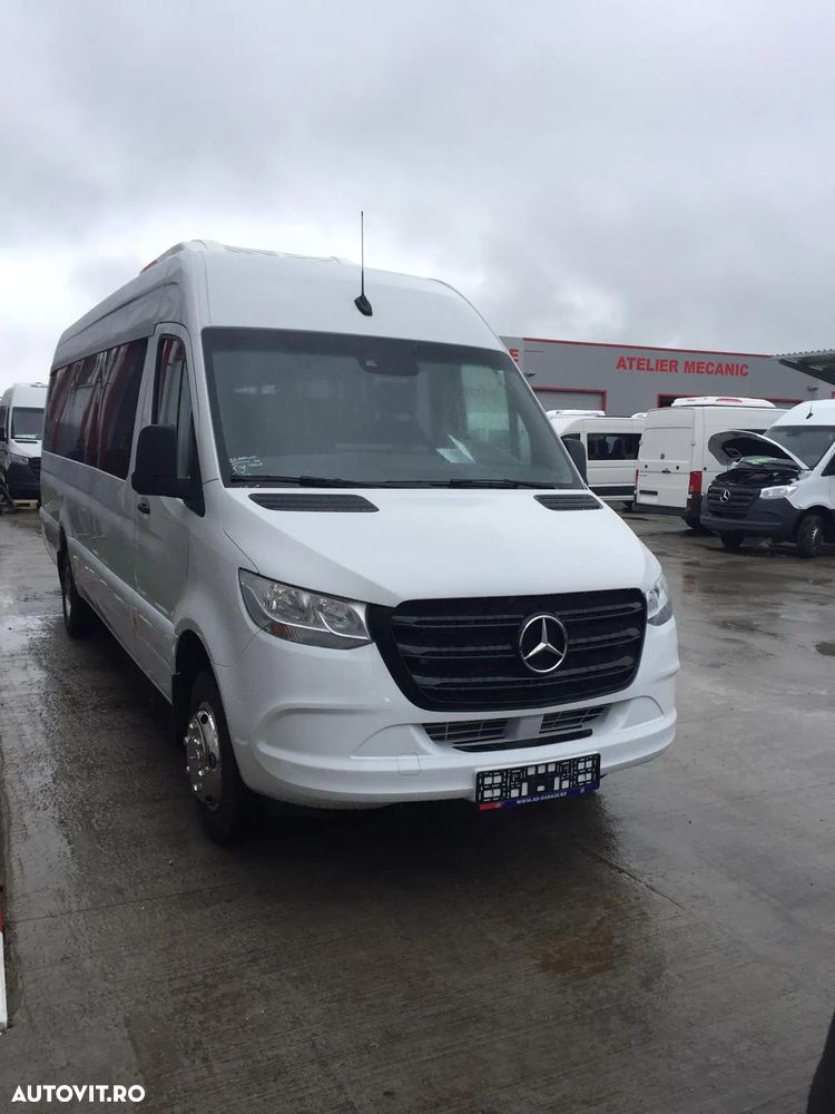 Mercedes-Benz Sprinter 517 22+1+1 locuri *COC*