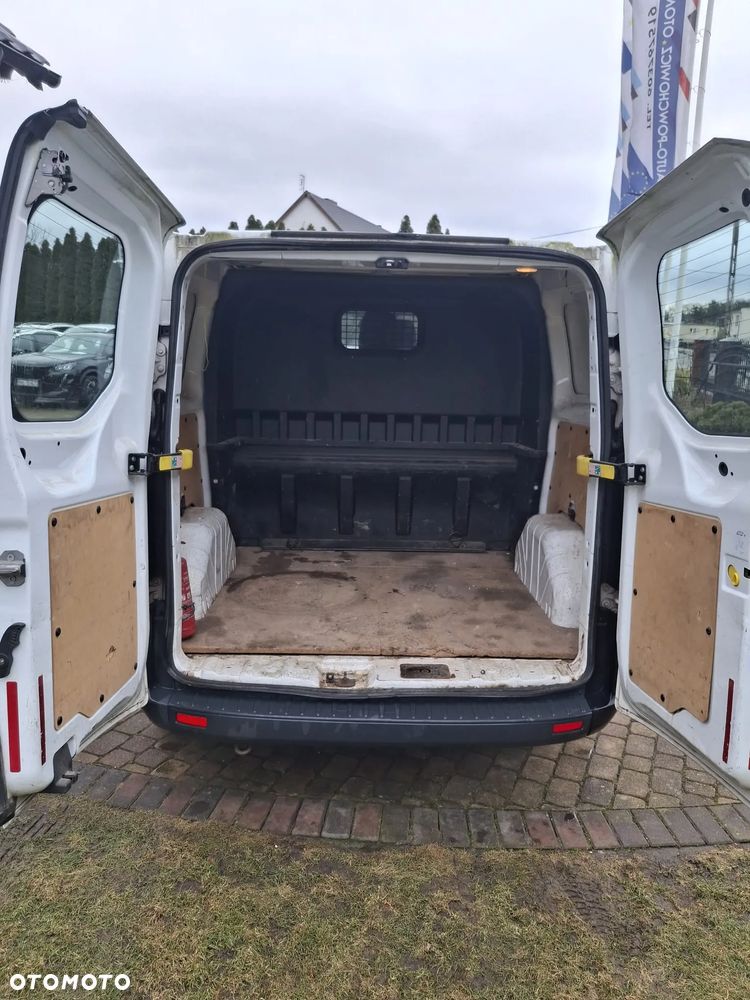Ford Transit Custom 300 L1H1 VA Titanium - 14
