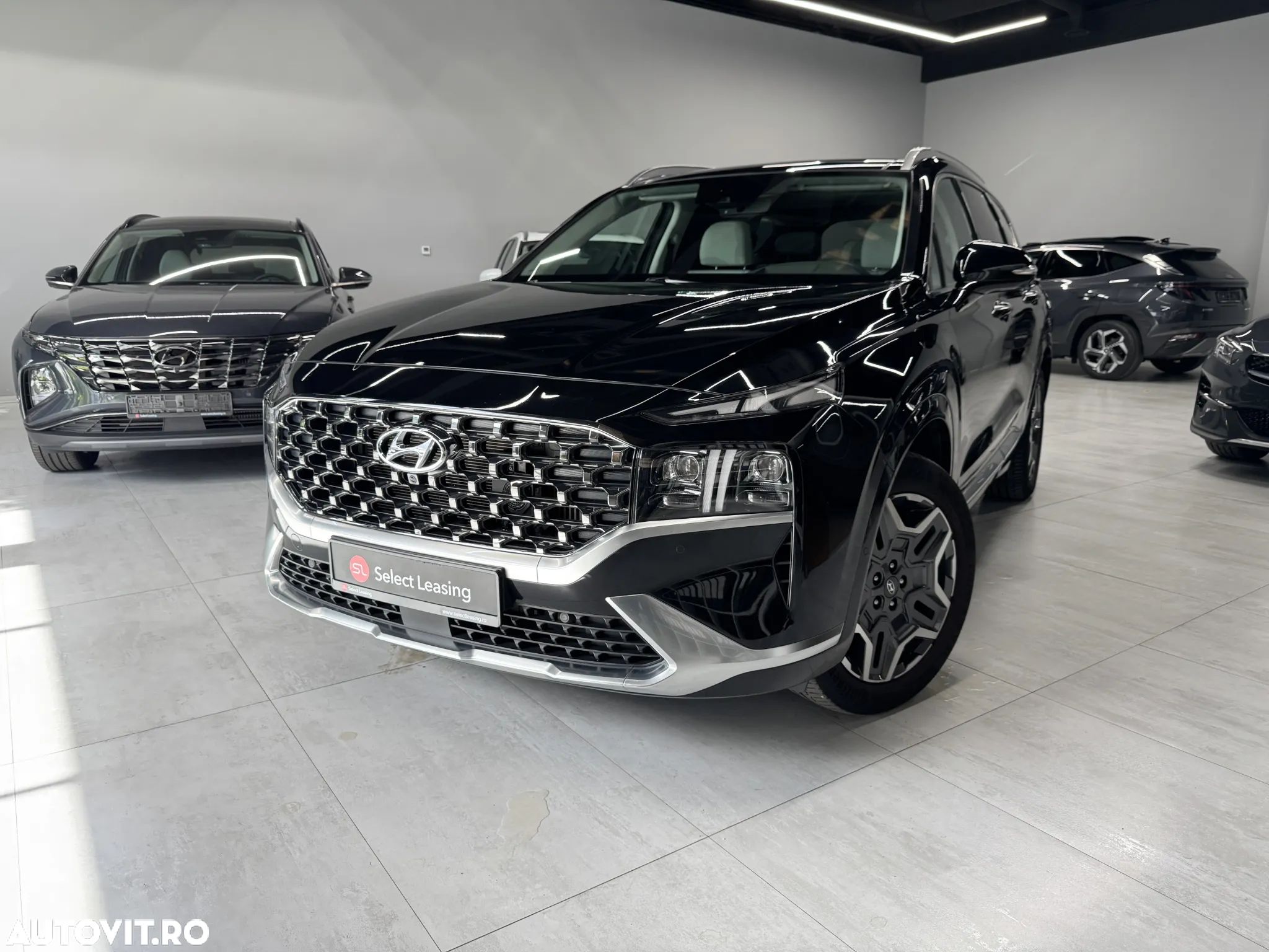 Hyundai Santa Fe 1.6 Plugin-Hybrid 4WD Signature - 1