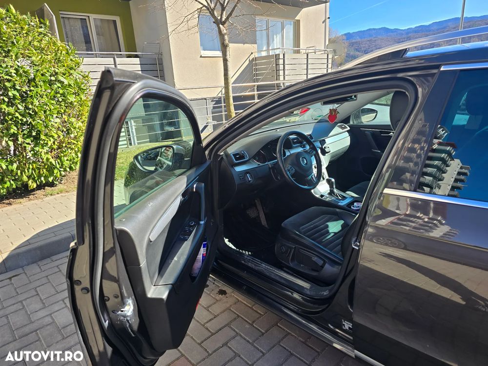 Volkswagen Passat 2.0 TDI BlueMotion Tehnology DSG Highline - 11