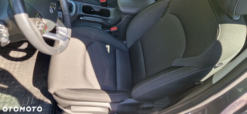 Hyundai i30 - 24