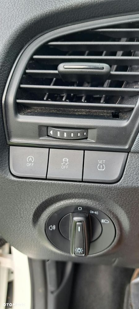 Skoda Fabia - 23