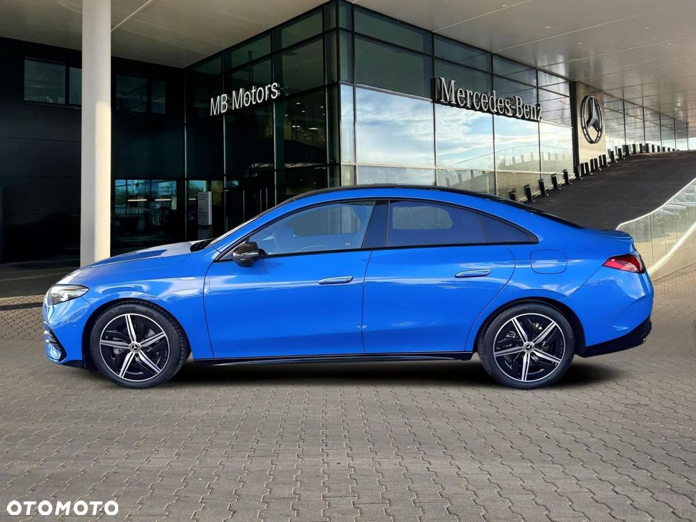 Mercedes-Benz CLA - 4