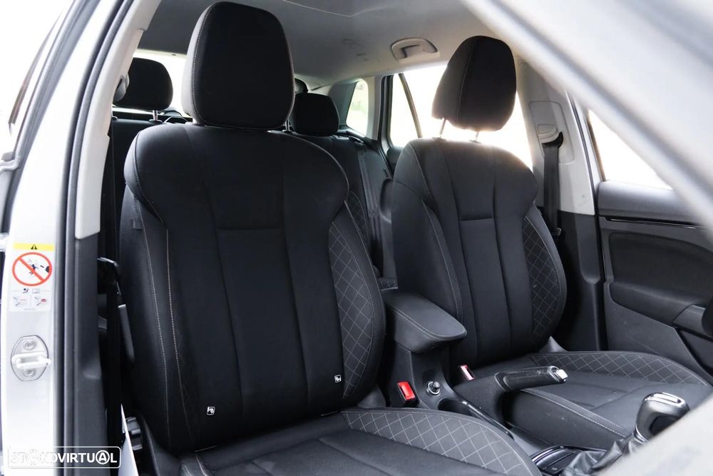 Skoda Kamiq 1.0 TSI Style DSG - 9